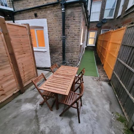 Spacious 2 Bedroom House In Central London With Garden Eksteriør billede